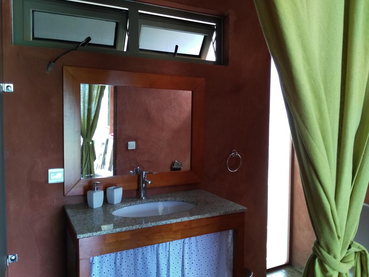 Pension Villa Enata Atuona Luaran gambar