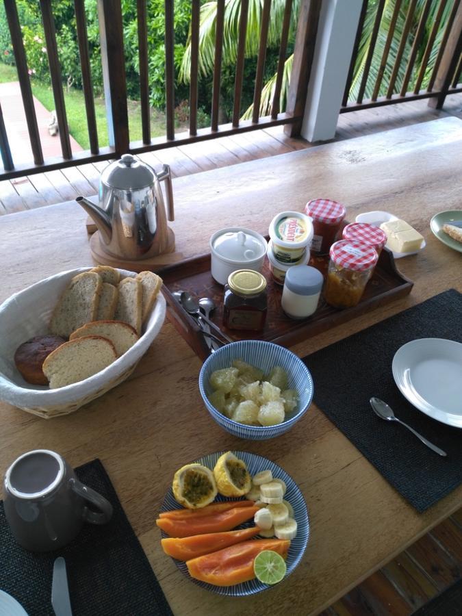Pension Villa Enata Atuona Luaran gambar